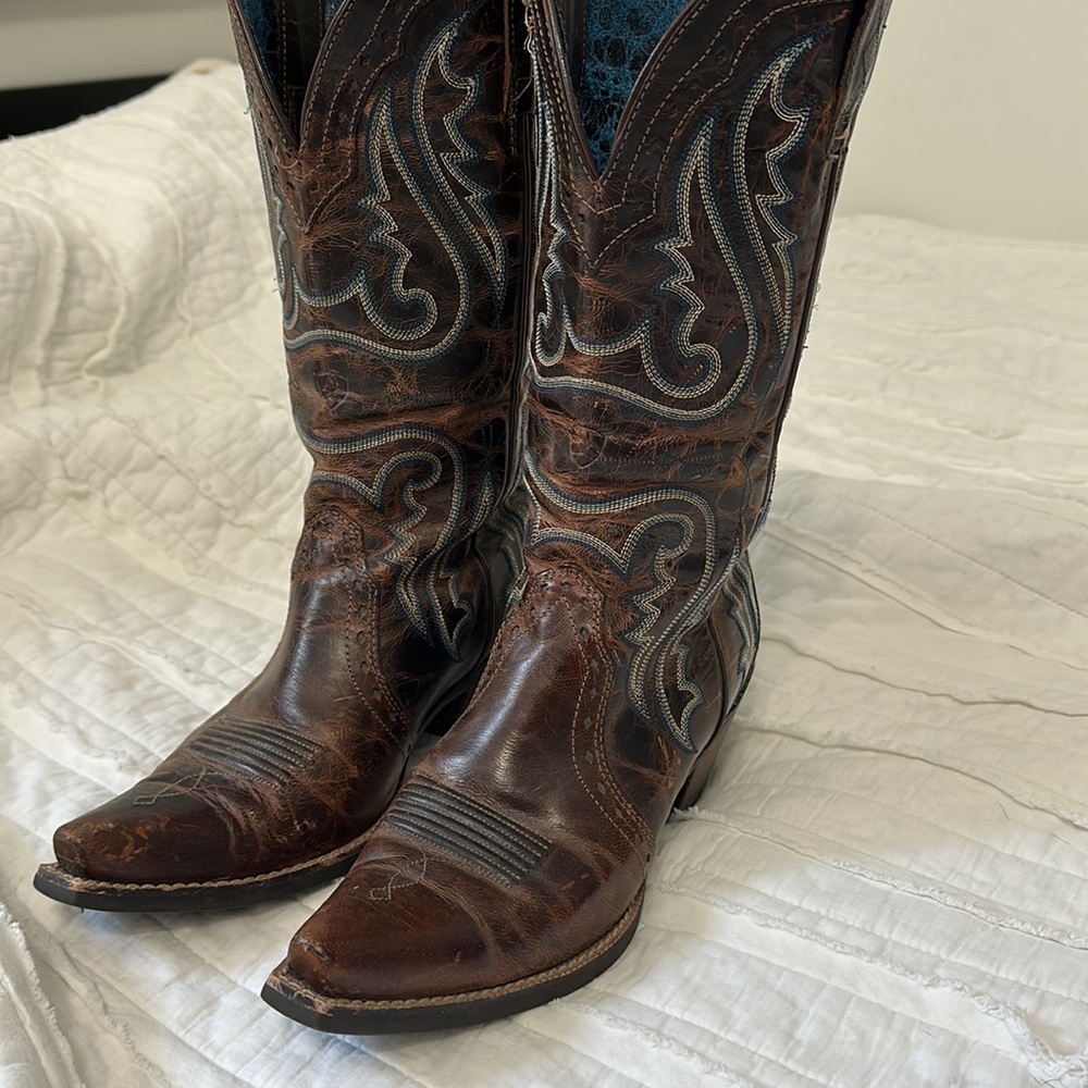 Ariat Boots - Picture 3 of 7
